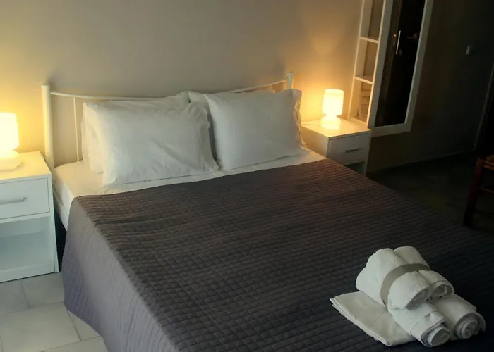 Giota Aparthotel 3*